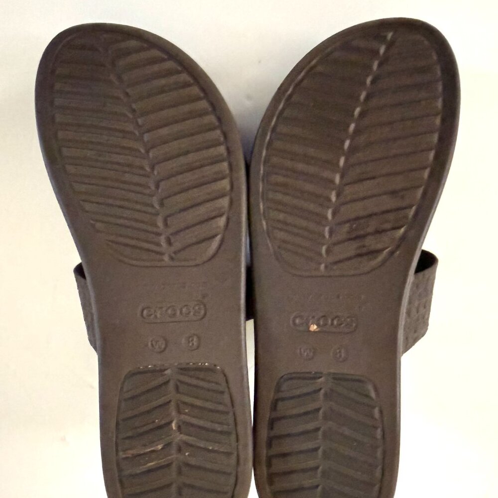 CROCS Women's Brooklyn Buckle Platform Sandals - Picture 3 of 5